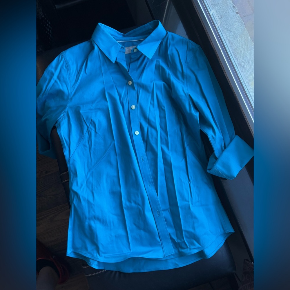 Banana Republic button up blouse